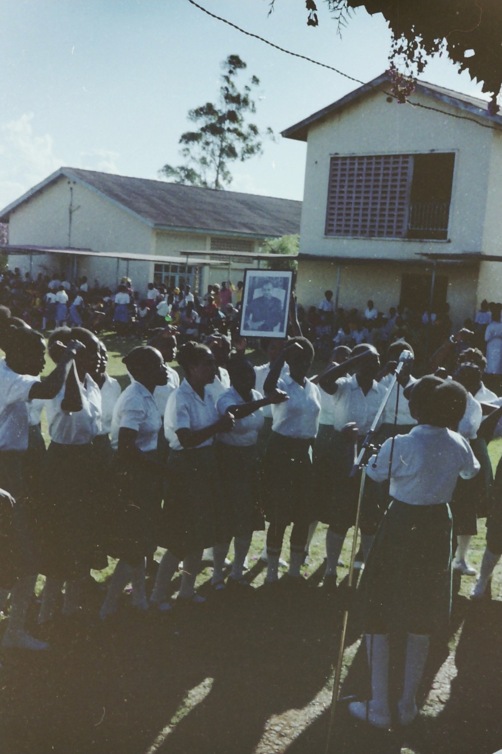 E. Glimpses of Predeparture&nbsp;(con’d)